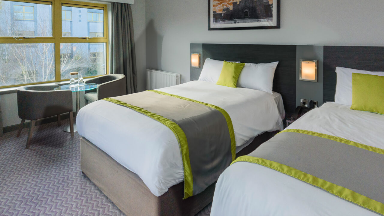 BEDROOMS2025-0035