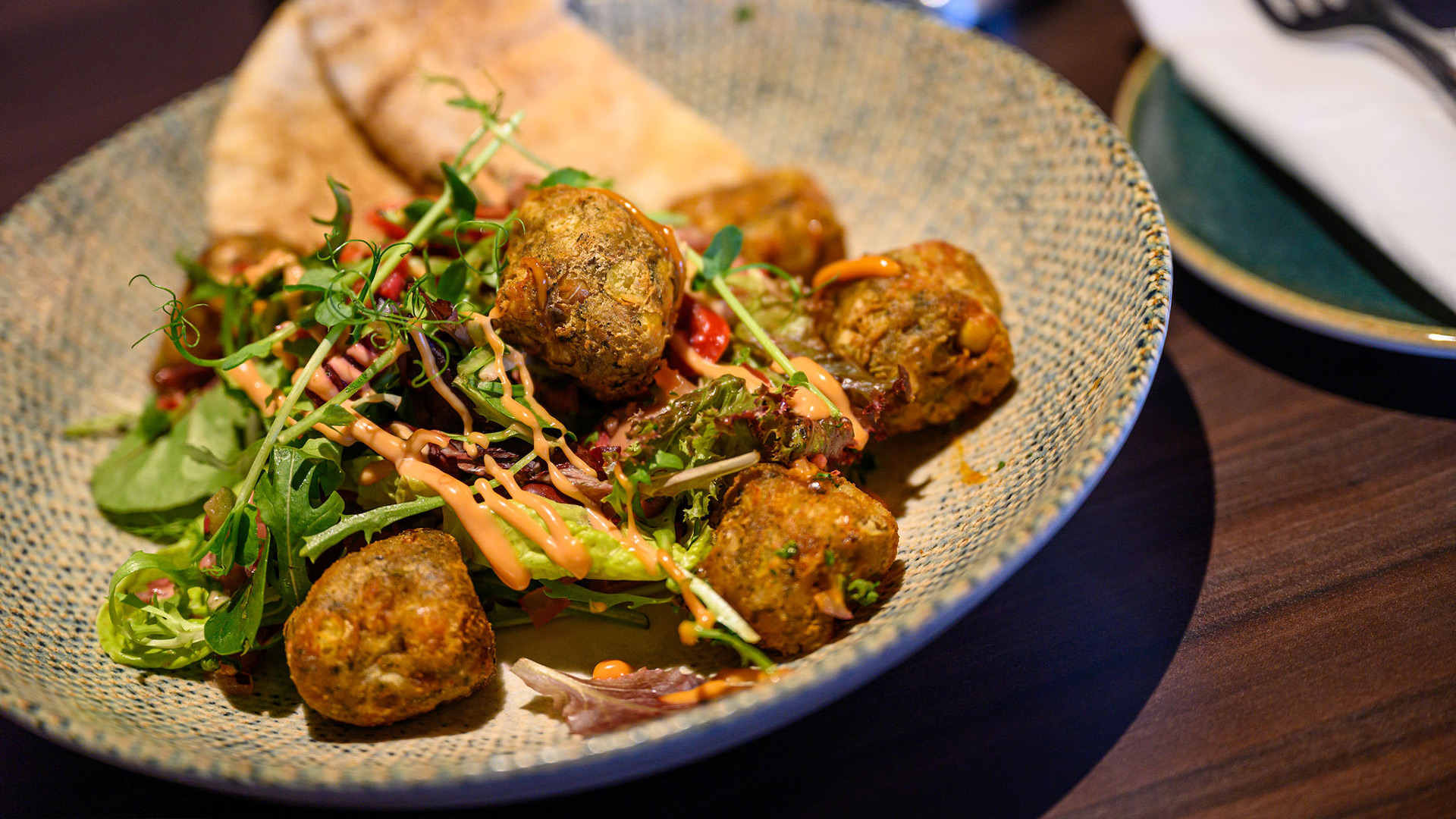 The Courtyard Bar | Restaurants in Wexford | Newtown Park Hotel