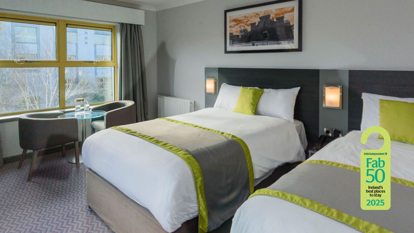 Guestroom Fab 50