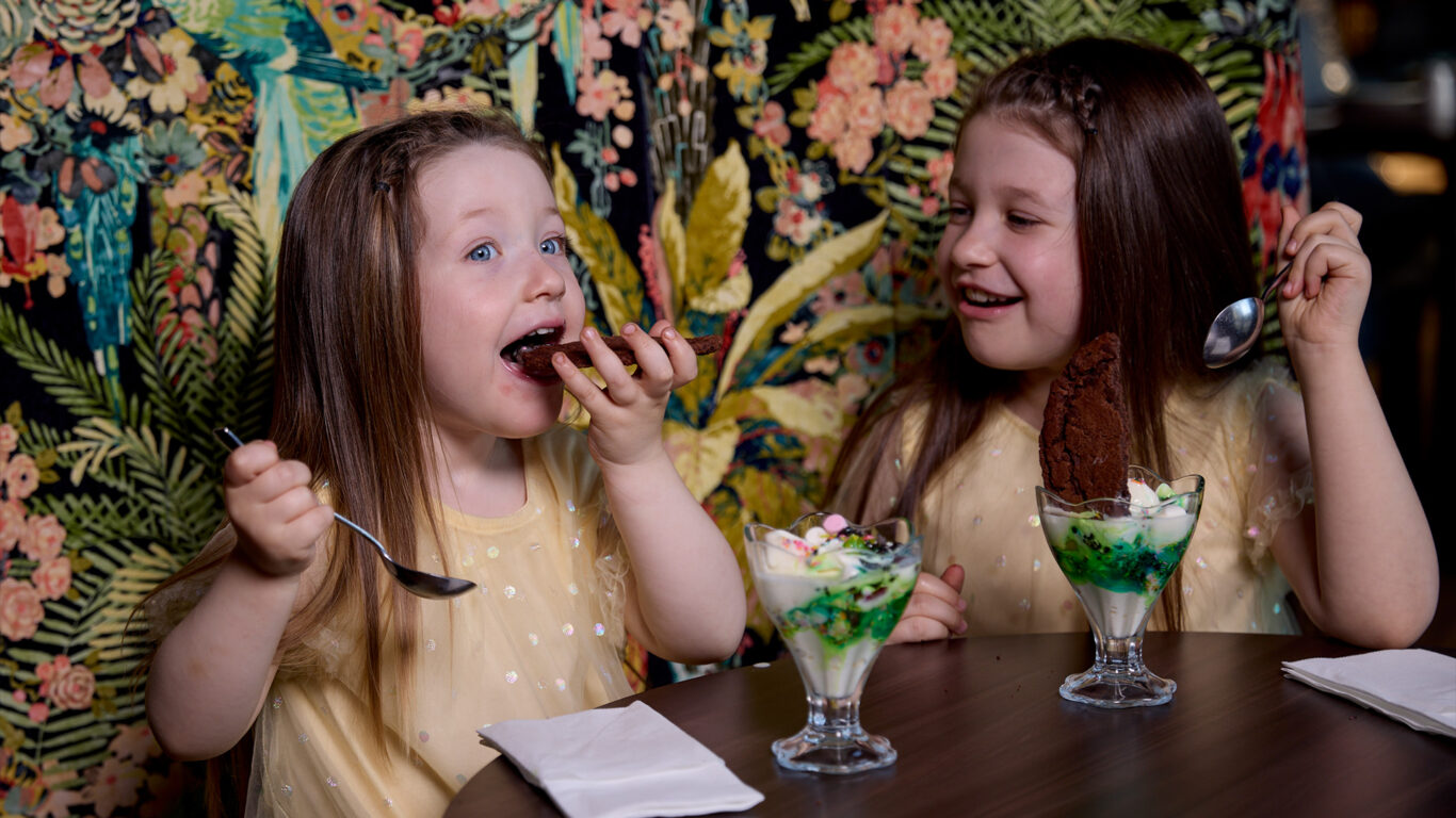 Ice-Creams-The-Courtyard-Bar