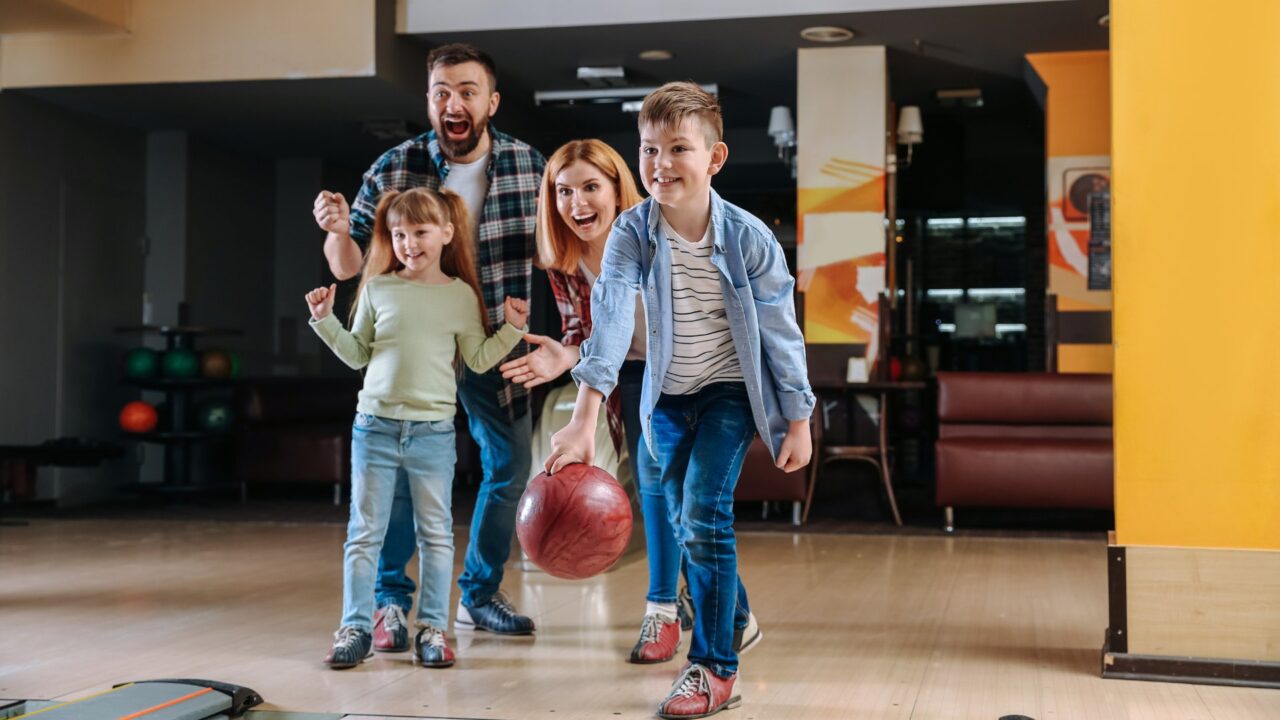 Family Bowling